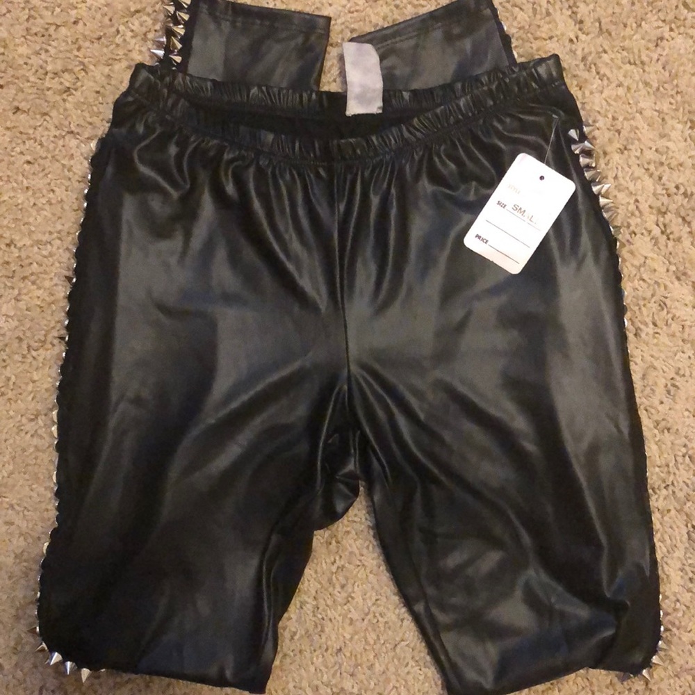 Spike leggings